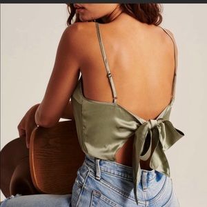 ABERCROMBIE & FITCH - Light Blue Bow Back Bodysuit (Size Medium)